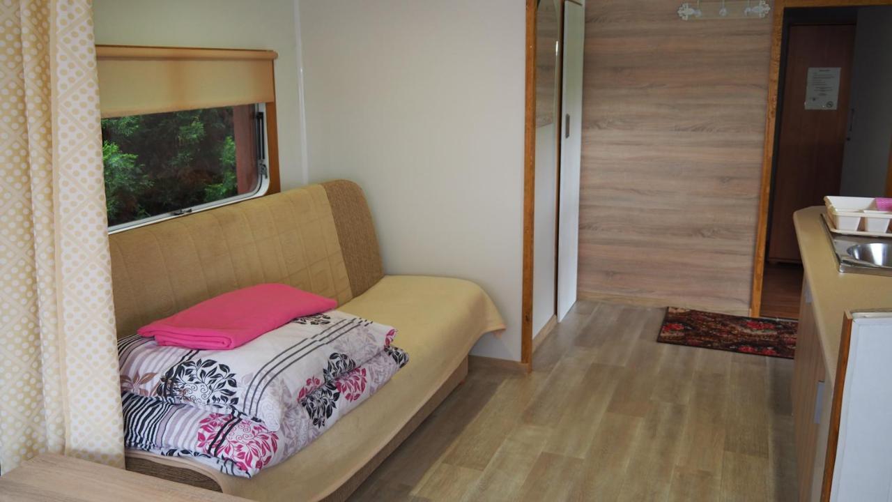 Zabi Staw Lodge